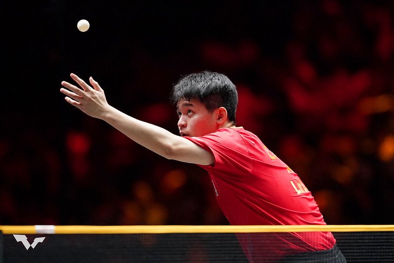 ChoAllez's tweet photo. Ils ne sont donc que TROIS à avoir atteint au moins deux fois les demi-finales d’un Grand Smash cette saison :

🇨🇳Wang Chuqin, n°1
🇨🇳Lin Shidong, n°2
🇫🇷Félix Lebrun, n°7

Mais bon…apparemment Félix fait une mauvaise saison…🙁 https://t.co/Ni3bzMKLHb