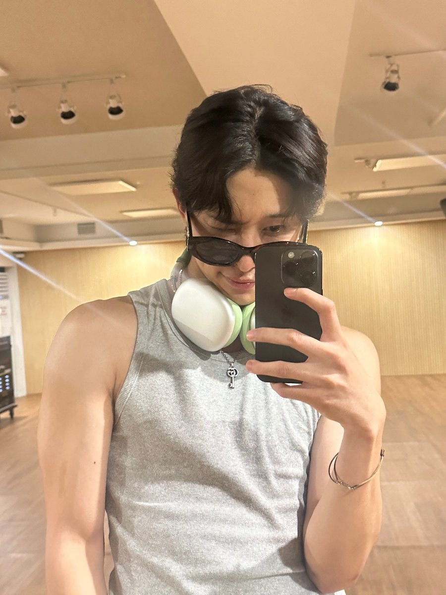 TRENDZ (트렌드지) tweet media