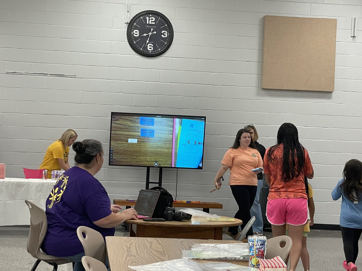 Family math night <a href="/WGERams/">West Greene Elem</a>…&amp; math prize giveaways… ➗🧑‍🧑‍🧒‍🧒<a href="/GreeneCoSchools/">Greene County Schools</a> <a href="/Jgarscie/">Jose Garcia, Ed.D.</a>