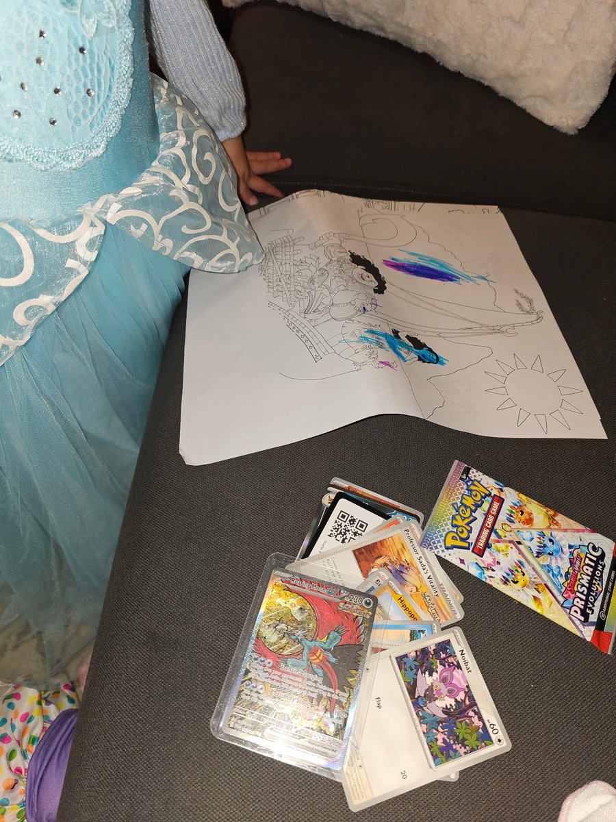 Redeemed Gacha tweet media