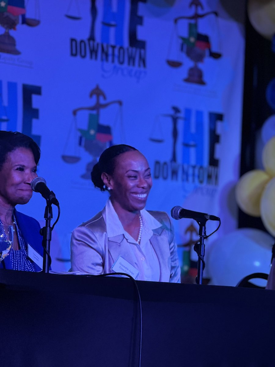 EHughes4Judge's tweet photo. It’s Friday, Houston! ⭐️

I had the honor to speak and attend the Downtown Group and Sweatt Equity Group and  Trendsetters and Trailblazers Luncheon, “Staying Power: Retaining Excellence in Law.” ⚖️✨

#TrendsettersAndTrailblazers #ExcellenceInLaw #CommunityAndPower #HoustonLaw https://t.co/SctwqLqjWs