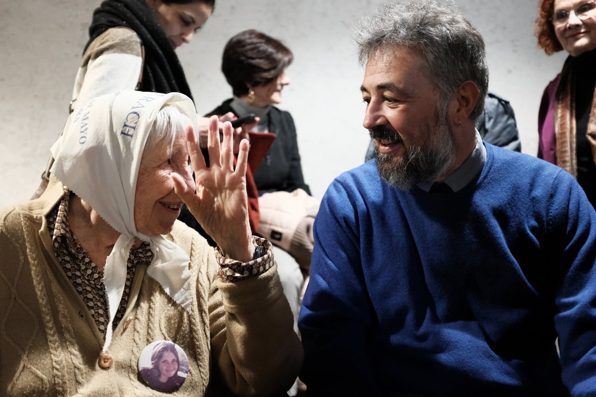 qudulibri tweet media