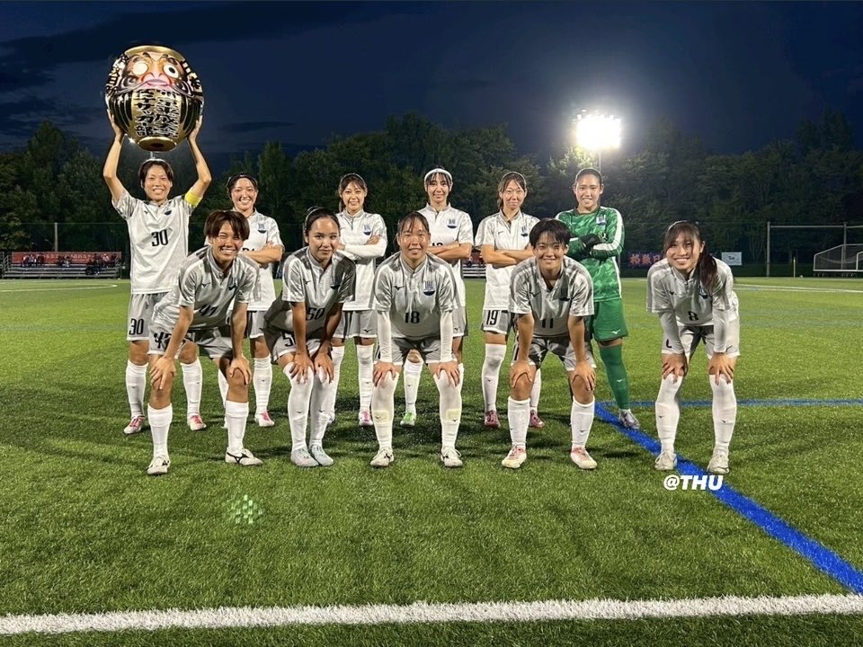 THUsoccer68's tweet photo. 【試合結果】
関東大学女子サッカーリーグ1部後期第6節
🗒9/29(日)  vs 日本大学
⏰18:00kickoff

前半 0-2
後半 2-2
⚽️辻 彩花
⚽️西尾唯花
Total 帝京平成 2-4 日本大学

たくさんの応援ありがとうございました🙇💙 https://t.co/1Kvg2hhhsc