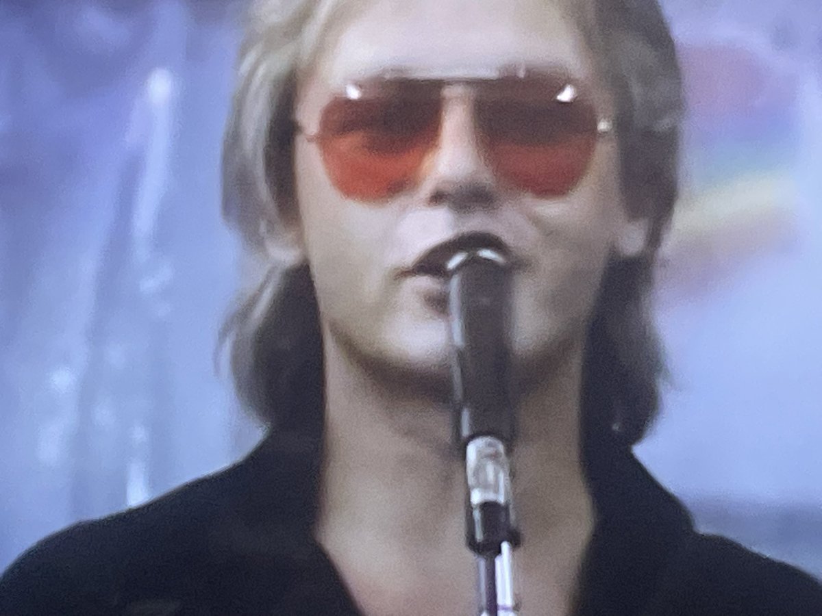 obl65356423's tweet photo. R.I.P. Benjamin Orr
2000年の今日が命日
Drive 心に沁みますね🙏
#BenjaminOrr
#TheCars https://t.co/YKsm8oK7Db