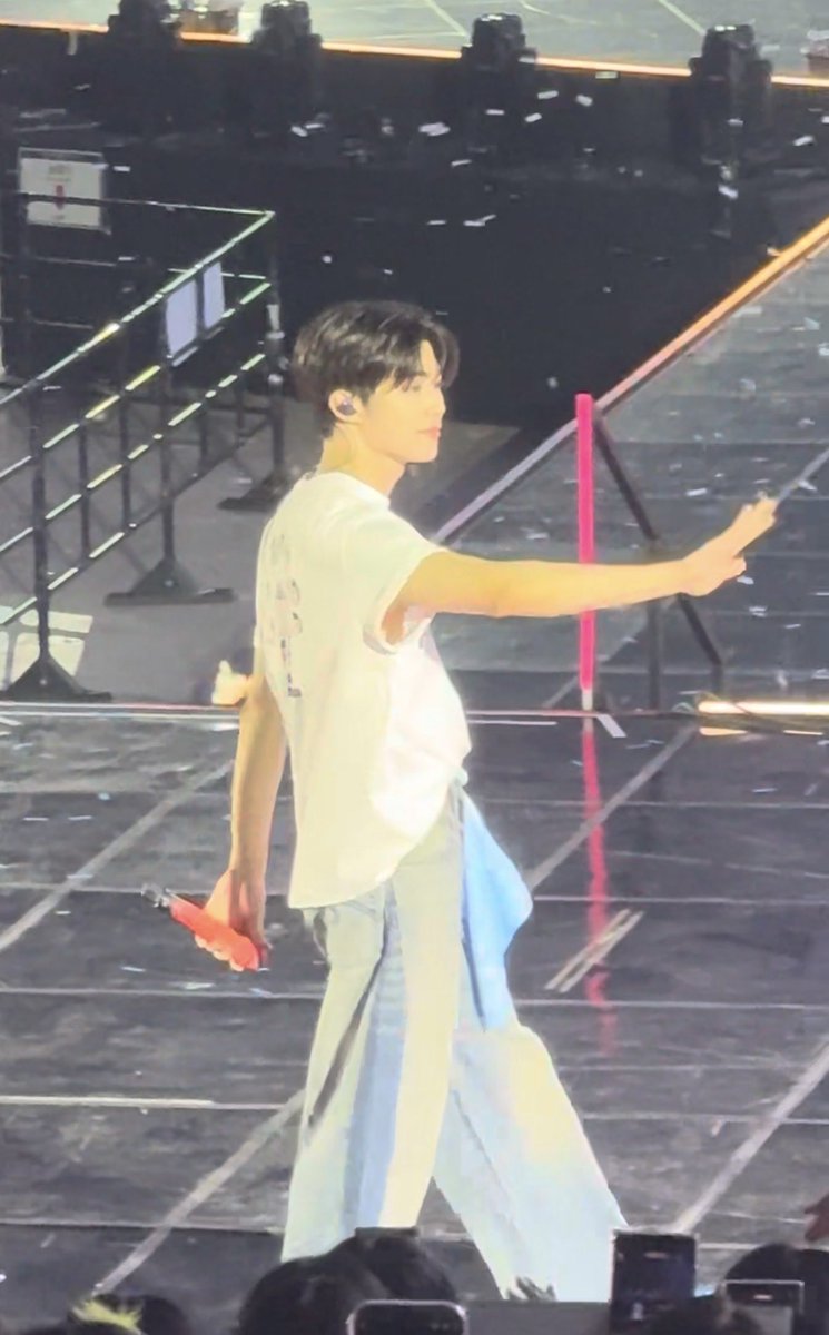 건욱아…….     너진짜 최고의남자😭😭