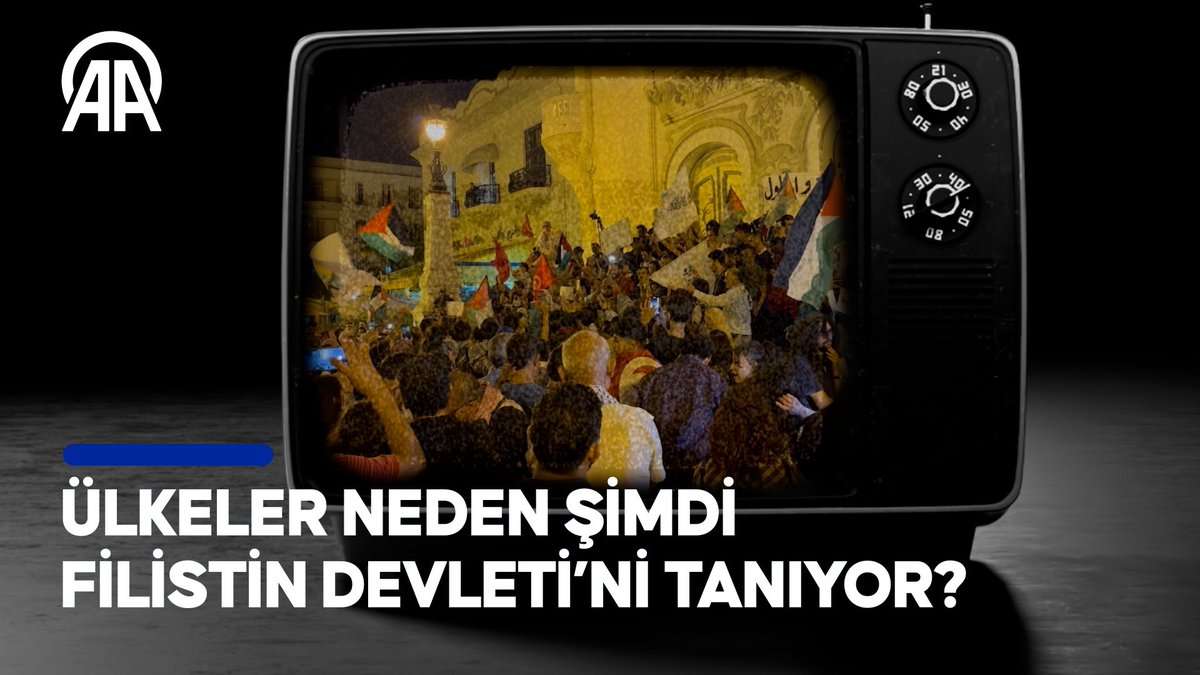 HaticeNSari's tweet photo. Gözleriniz Küresel Sumud Filosu'nda, kulağınız bizde olsun 🔊

💣Filistin'i tanıma kararları ne anlama geliyor? 

Orta Doğu üzerine çalışmalarıyla tanınan Doç. Dr. Muhammed Hüseyin Mercan'a sorduk. 🎤

bağlantılar: https://t.co/fjsplGChwO
https://t.co/LU5BV8fLsR https://t.co/uzC4gHFlyM