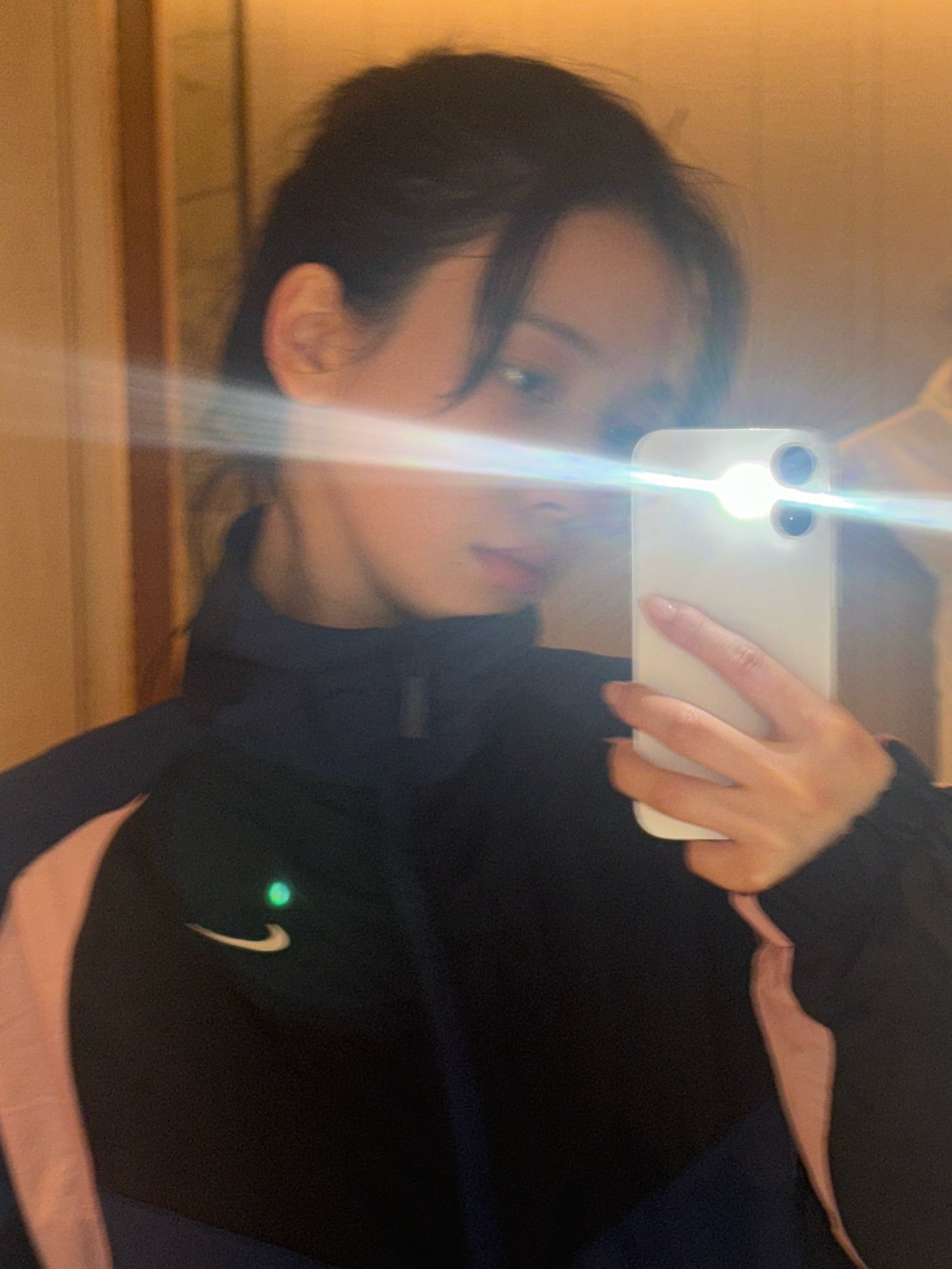【aespa カリナ着用】NIKE ウィンドランナー ニット ジャケット XL aespa カリナ着用】NIKE ウィンドランナー ニット ジャケット XL