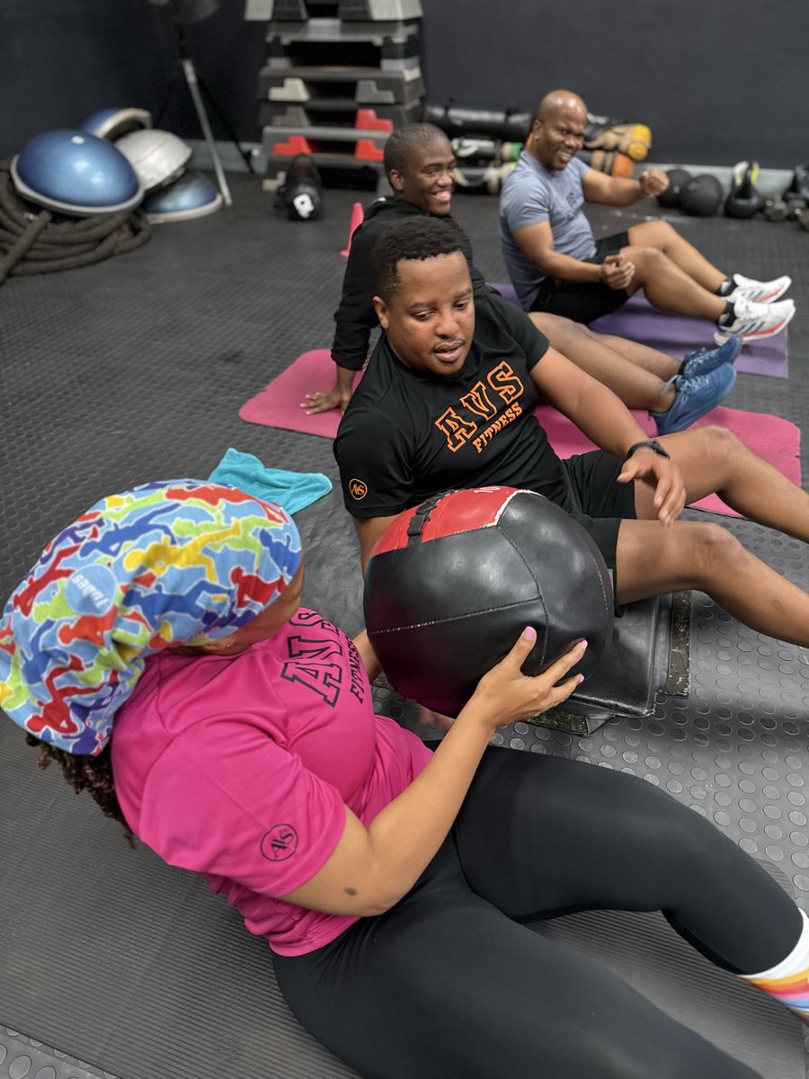 audas_vanschoor's tweet image. Wrapping up September and powering into October at the AVS Studio 💥
We never stop. We keep showing up. 💪🏾

#AVSStudio #FinishStrong #StartStronger #NoExcuses #ConsistencyIsKey