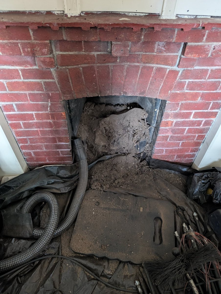 Flamecheck1's tweet image. Swept by another sweep in July! #cowboysweep 
Now @Flamecheck1 has swept it👍🏿 #besafenotsorry #annualsweepisamust #5starrating #googlereviews