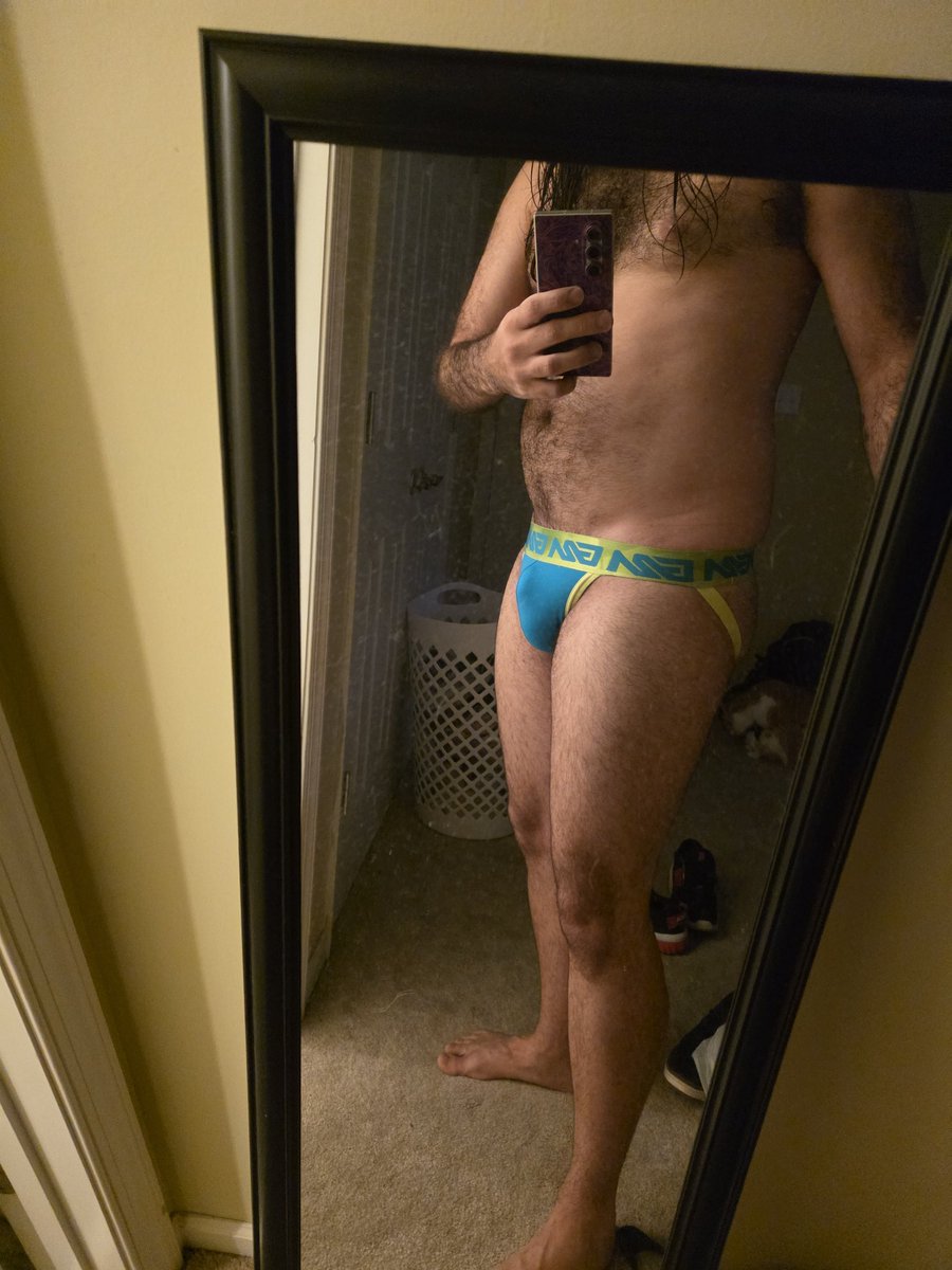 Lewdiyano's tweet photo. I haven't posted on Fansly in a while but happy Jocktober 😈 https://t.co/1FgZPikHbu
