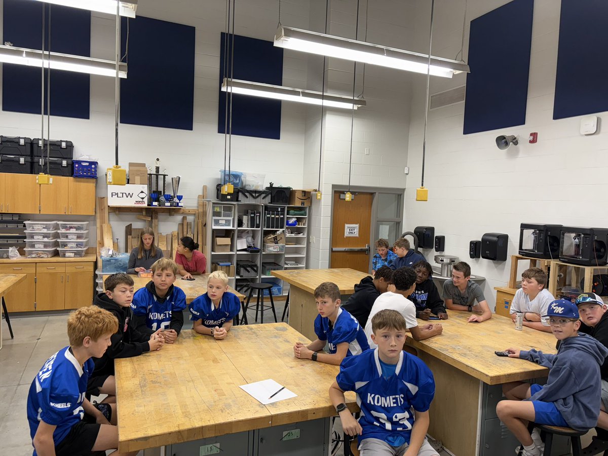 KM FCA Huddle tweet media