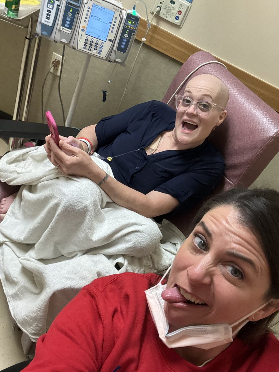 Getting my conditioning chemo for my stem cell transplant and jamming out to <a href="/taylorswift13/">Taylor Swift</a> new album!  Loving it!! 

#Lifeofashowgirl  #lifeofachemogirl #leukemia #aml #stemcelltransplant