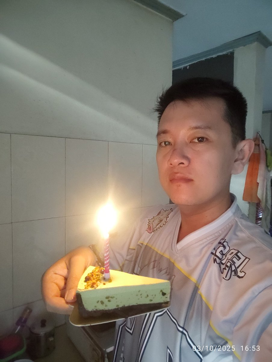 Smrdytnk's tweet photo. From me..to my self https://t.co/dIngSZNFd7