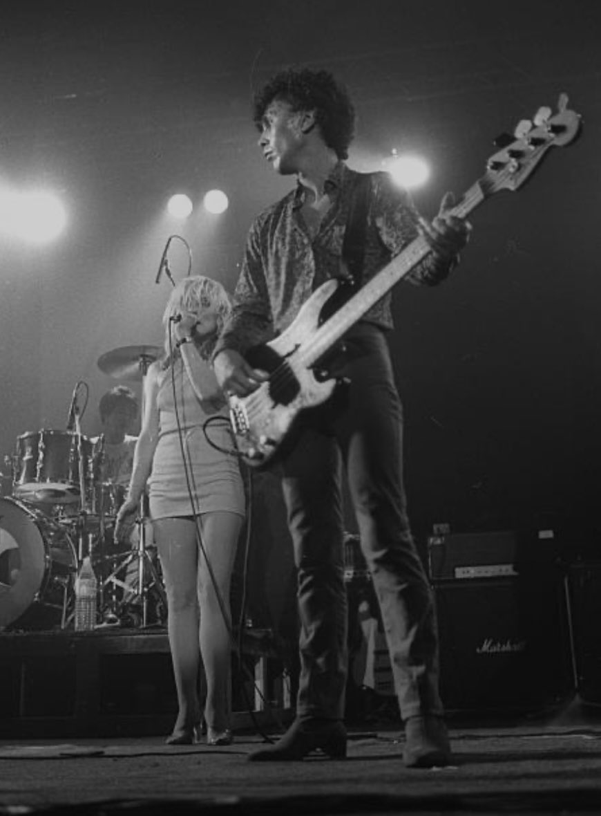 picturethis74's tweet image. Pariš 🇫🇷 (1978) 📸 Christian Rose/Roger Violet #friday