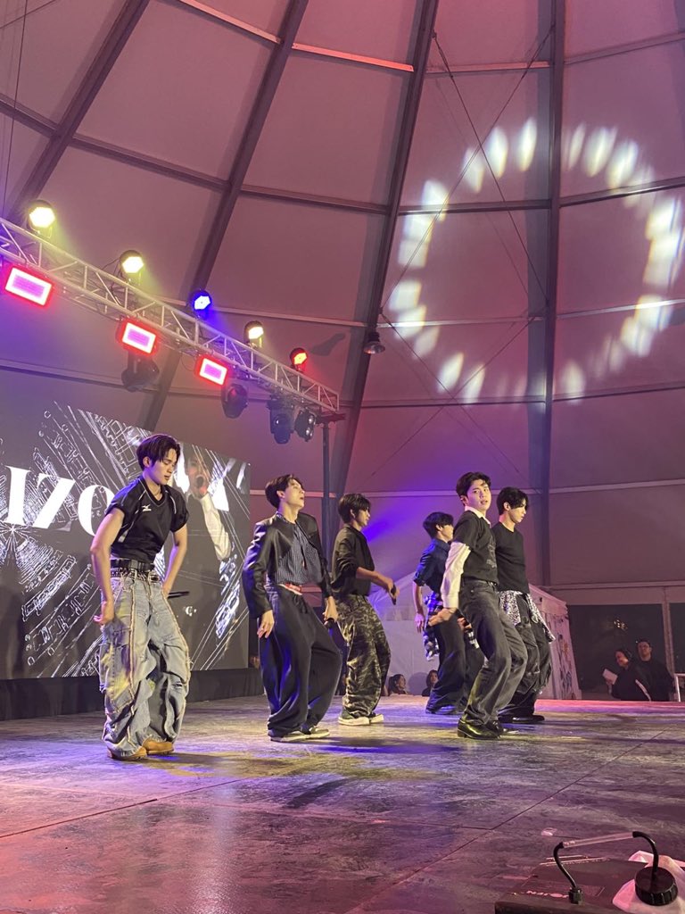 titasnghori7on's tweet image. Slay!!!! Love the vibe and the outfits! 

#PPOPMusicCultureCaravan #PMCC #PPOPTourismo #Intramuros #PPOPConcert #HORI7ON