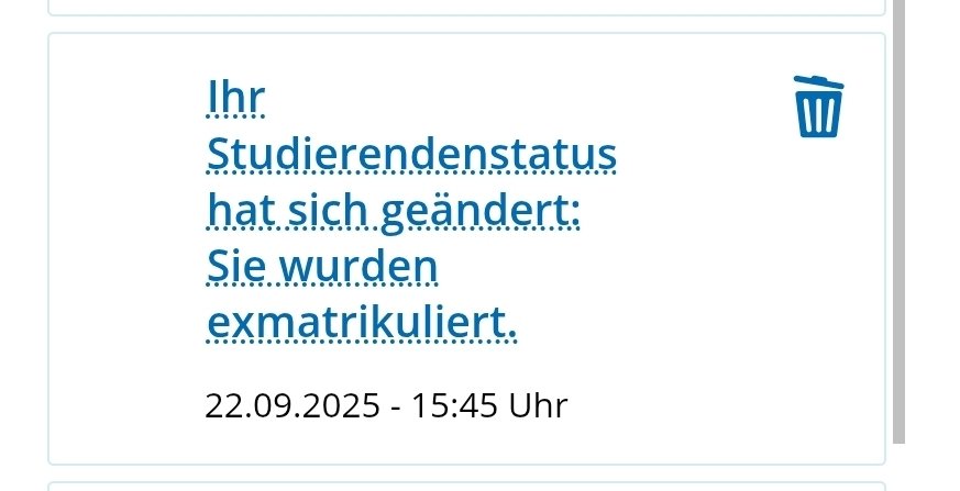 Leon, nachdem er erfahren hat, dass es keine interessanten Buchläden in seiner neuen Unistadt gibt