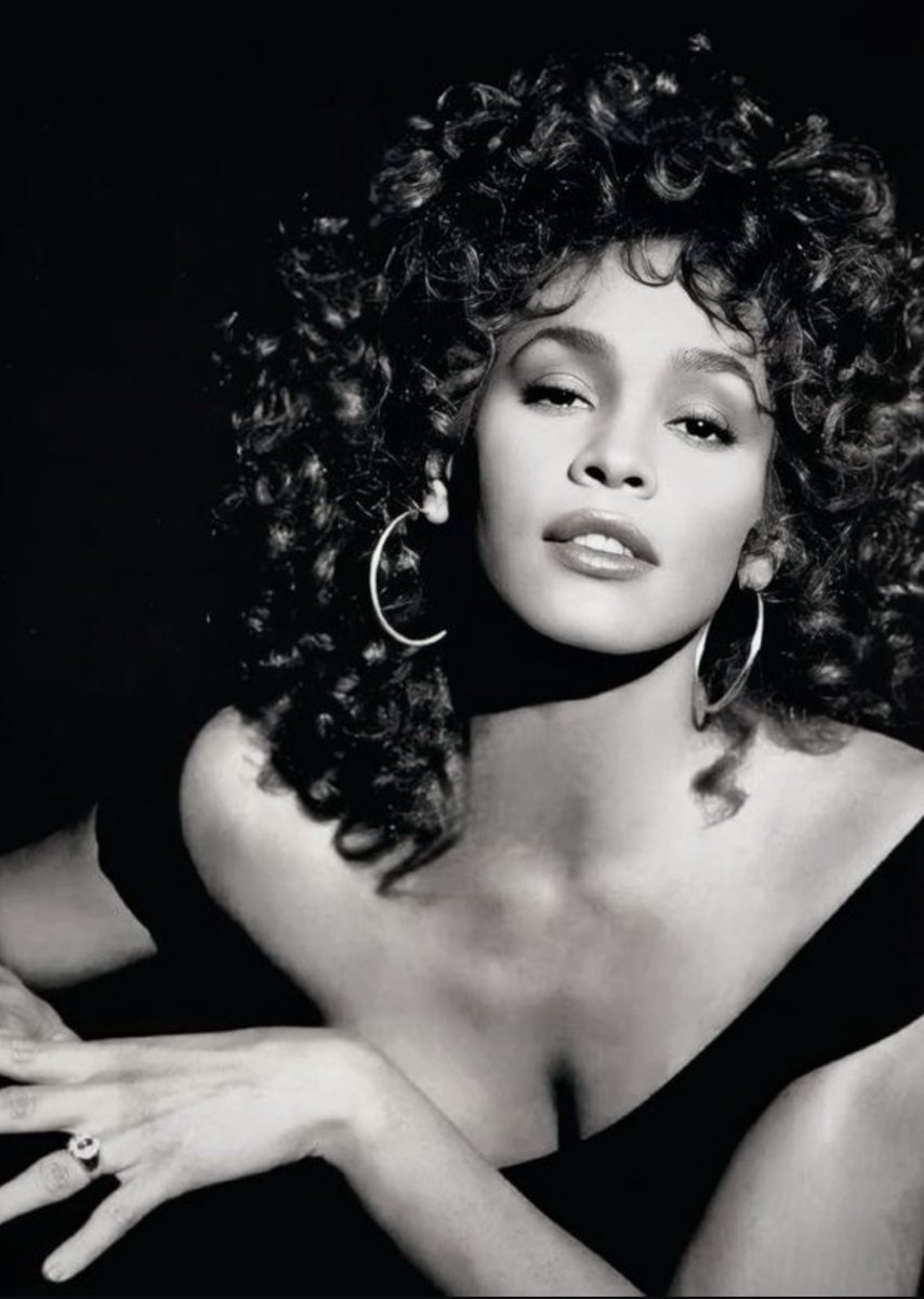 dfv1nj9qfBdImTT's tweet photo. Whitney Houston - Saving All My Love For You 
https://t.co/WWpZflH9ta https://t.co/I2UtBao8u3