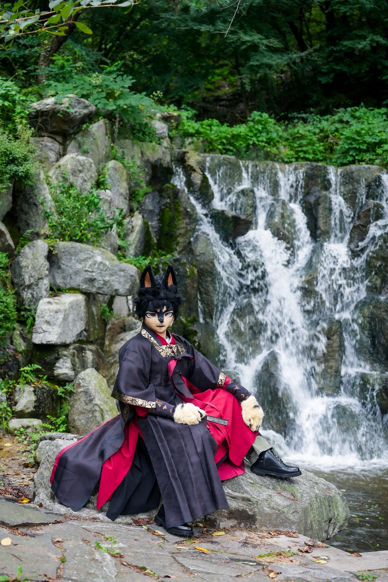 #FursuitFriday 
다들 풍성한 한가위 되세요 🌕✨