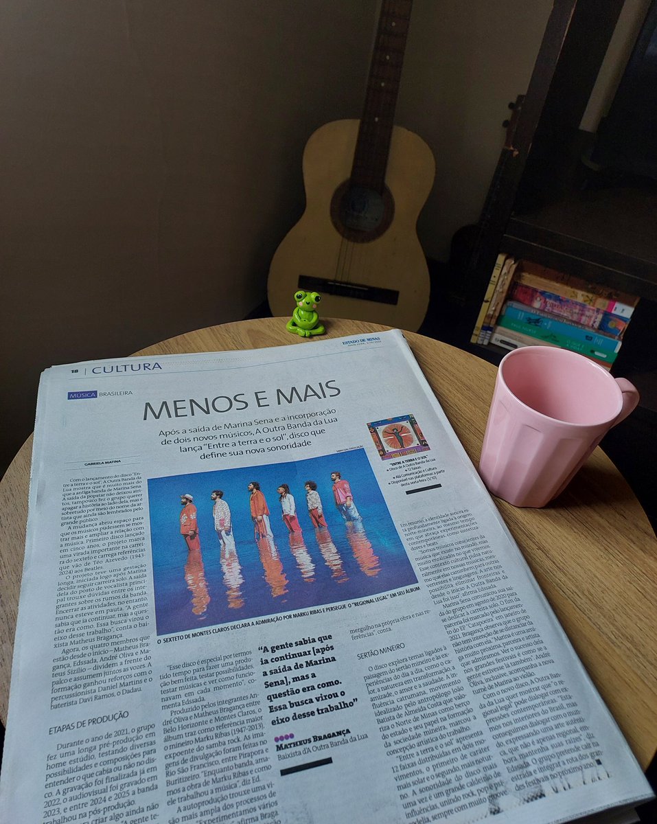 pauta no impresso é gostoso demais ♡ 

texto lindo da Gabriela Matina para o Estado de Minas sobre o novo lançamento da A Outra Banda da Lua ♡