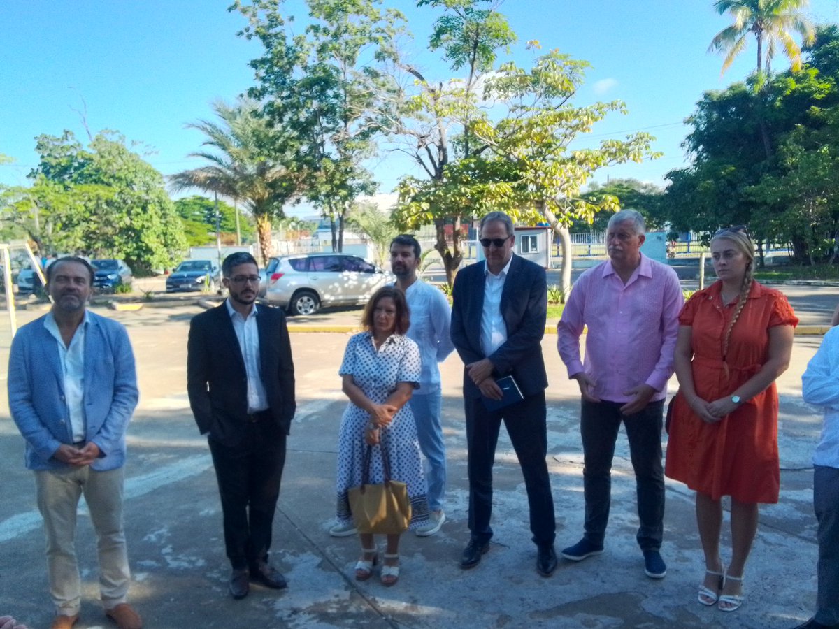 beisbolpress's tweet image. Embajadores en el Inder 🇨🇺🌍  Hoy, diplomáticos de la Unión Europea acreditados en La Habana visitan instalaciones del Inder, como el #CIDC intercambio que fortalece la cooperación internacional en cultura física y  ciencia #Cuba #Inder #DiplomaciaDeportiva @jit_digital
