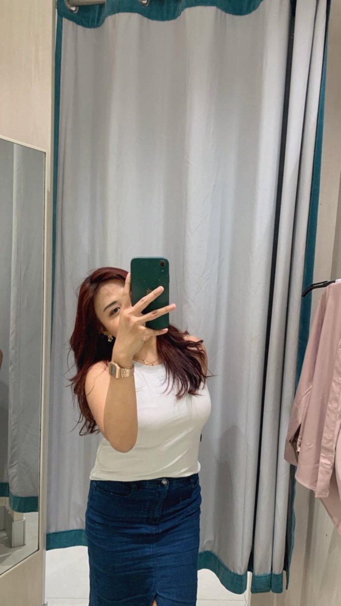 babycasper_a's tweet photo. Hi? https://t.co/Kt4FJj0jVk