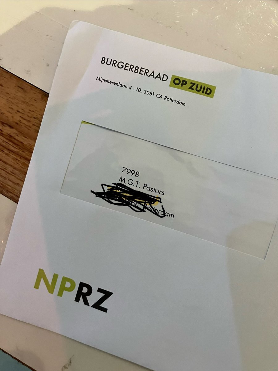 15.000 inwoners van Zuid hebben deze week een brief ontvangen met daarin de oproep om mee te doen met het Burgerberaad op Zuid. Het zijn willekeurige adressen. Dus zo kan het gebeuren dat ik zelf thuis ook de brief in de bus kreeg. Omdat ik voor het <a href="/NPRZ010/">NPRZ</a> werk, mag ik niet als