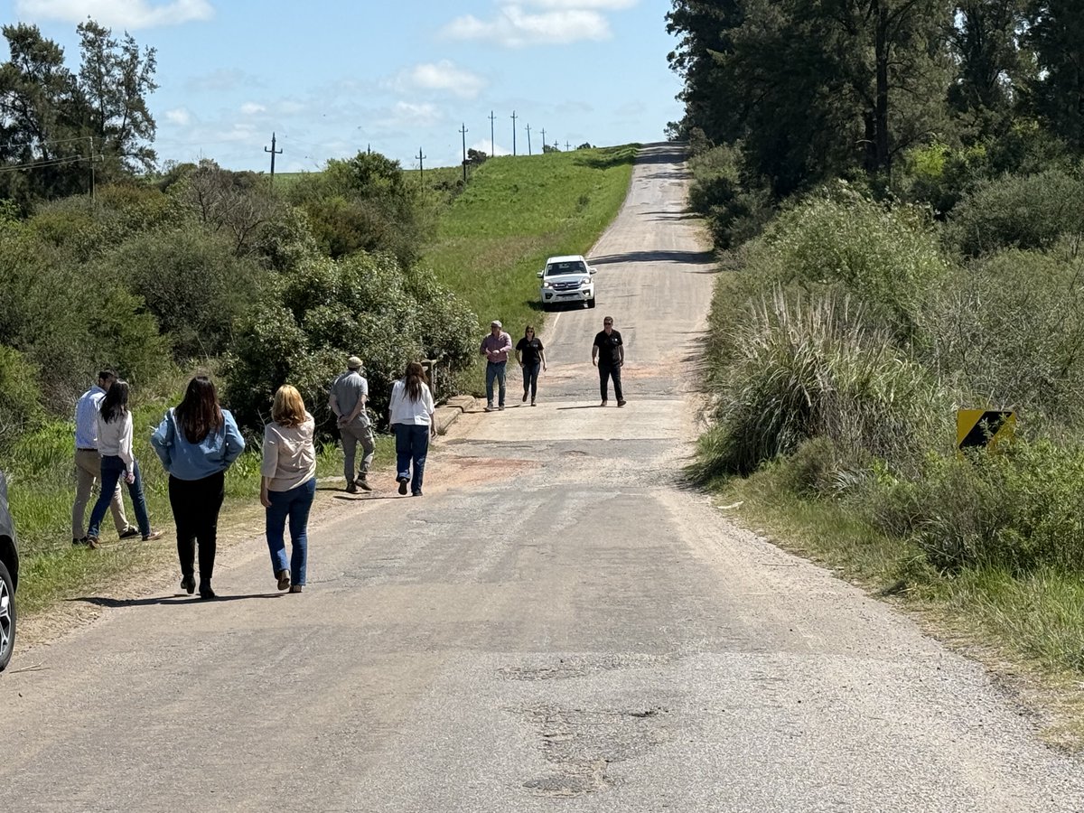 El Intendente Rodríguez recorrió el Departamento con Autoridades de OPP. Importantes trabajos en Juan Lacaze y Barker. Ver más en colonia.gub.uy
#intendenciadecolonia