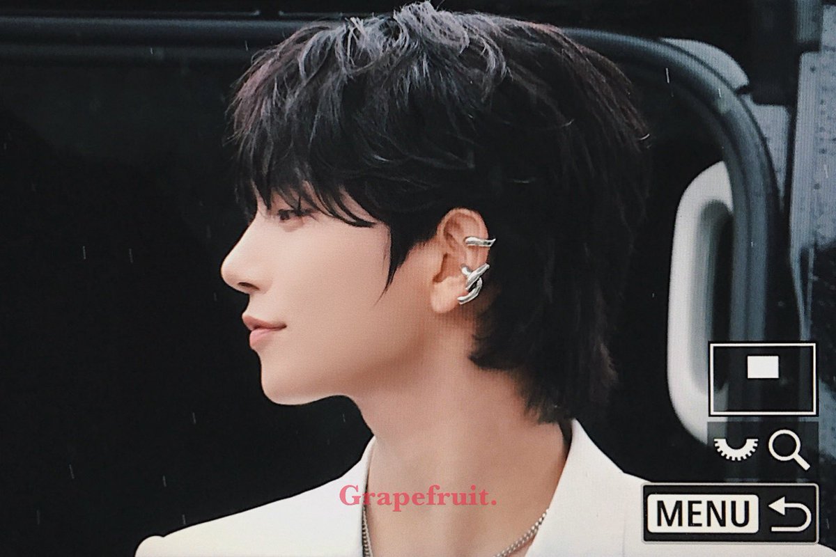 251003 🤍🤍🤍
#조슈아 #JOSHUA 
#JOSHUAxGIVENCHY
#GivenchySS26
#ParisFashionWeek
