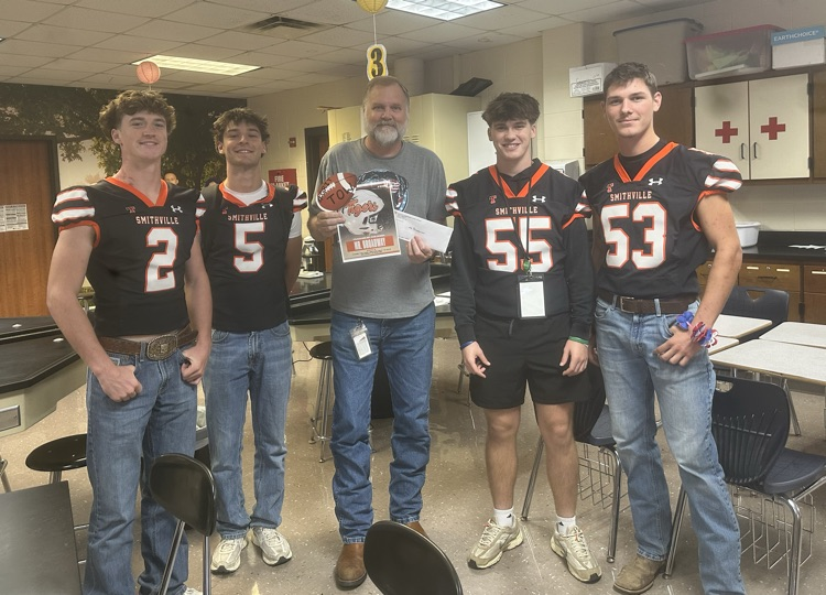 Congratulations to Mr. Broadway for being selected as this weeks TOW (Teacher Of The Week)

We appreciate everything you do for our students and student athletes!