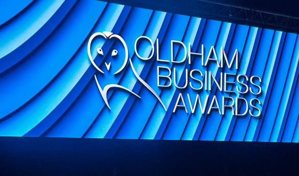 #StormAmy  is no match for tonight’s Oldham Business Awards! Here’s to a fab night ahead. #OBA25