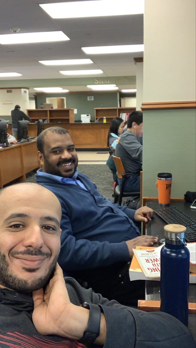 ببالغ الحزن والآسى ننعى صديق الغربة و أخينا الدكتور #ثامر_كلفوت ، سائلين الله أن يتغمده بواسع رحمته، ويجعله في عليين، وأن يلهم أهله وذويه الصبر والسلوان. إنا لله وإنا إليه راجعون. 
ما عهدنا عليه الا الابتسامة والخلق الرفيع والسمعة الطيبة.