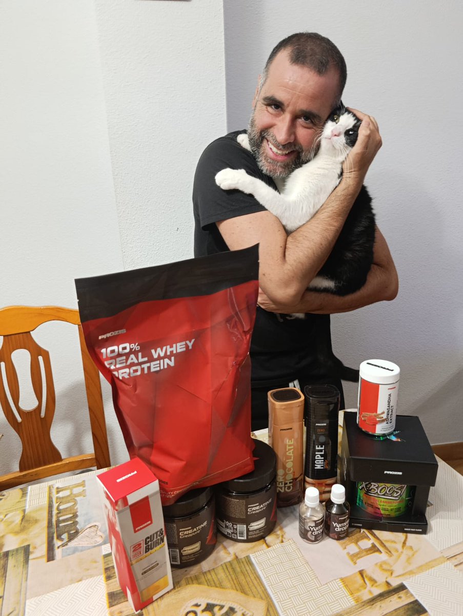 RaimakGames's tweet image. Otro mes más con los grandes de Prozis! Hemos pillado cositas para hacer más reels y probar nuevos productos! Con el código RAIMAK en la tienda os dan regalos y además descuentos , vamos a tope con @prozisespana @prozis y muchas gracias a vosotr@s! ❤️❤️😘💪🏼💪🏼 #gymaddict #gym