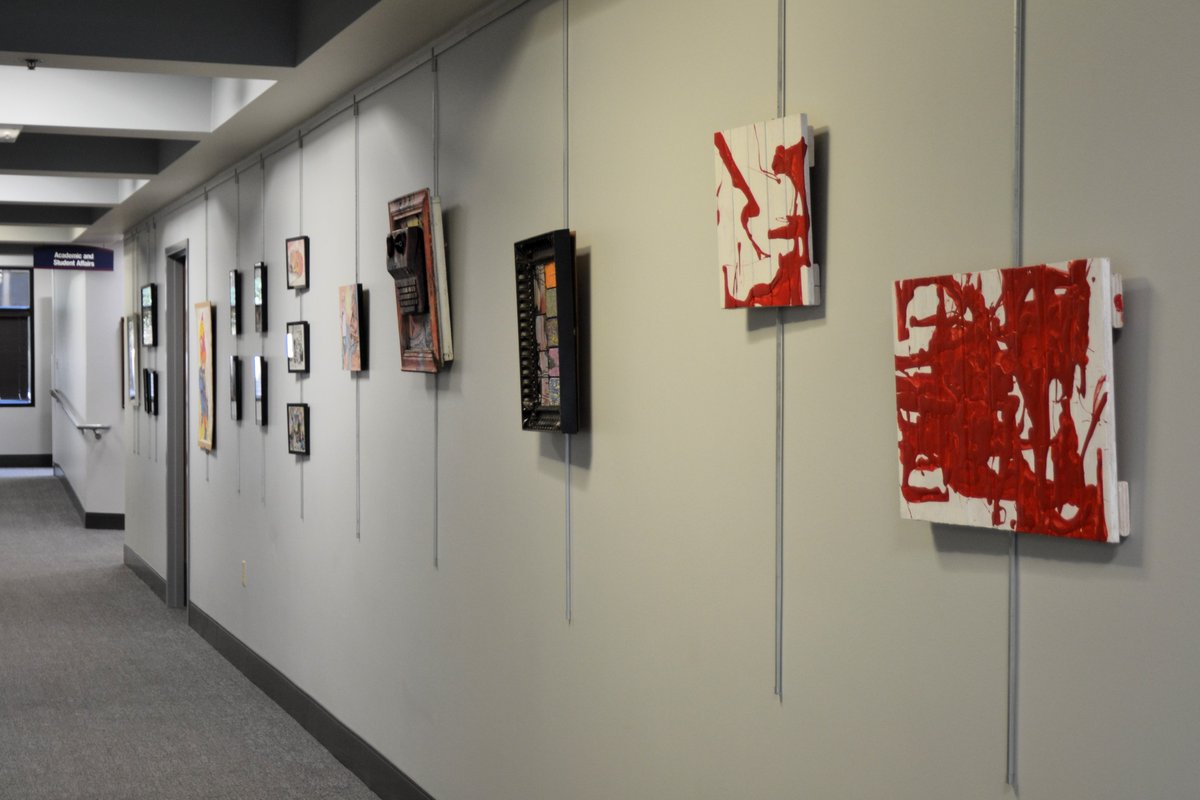 🎨 Sneak peek! Stop by our campus from 5-7 p.m. this evening for First Friday and see the new exhibit by Kansas artist Jonathan Eaton. Details here: bit.ly/WJRcurrentexhi… #FirstFridayICT #SupportLocal