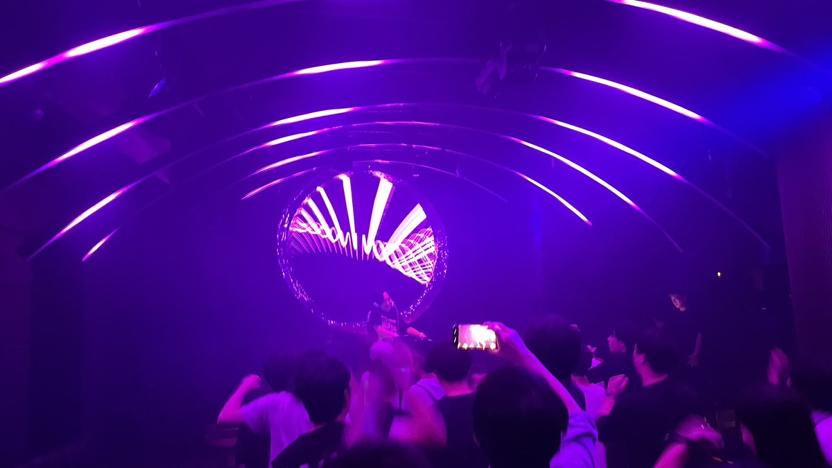 Abitan_kh's tweet photo. トリのしまちゃん #RAVERSFACTORY https://t.co/9LMtjWN83m
