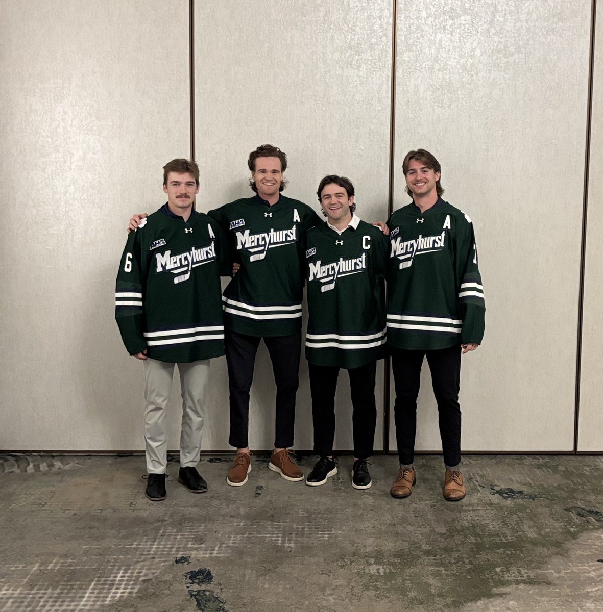 Mercyhurst Men’s Hockey tweet media