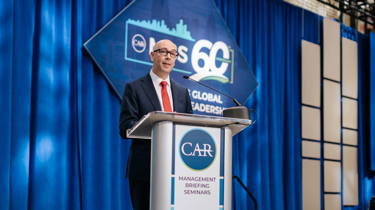 Jonathan Morrison (NHTSA) &amp; John Bozzella (Alliance for Automotive Innovation) at #MBS25: advancing auto safety + innovation. Morrison stressed better safety outcomes, streamlined research &amp; supporting creative industry solutions.