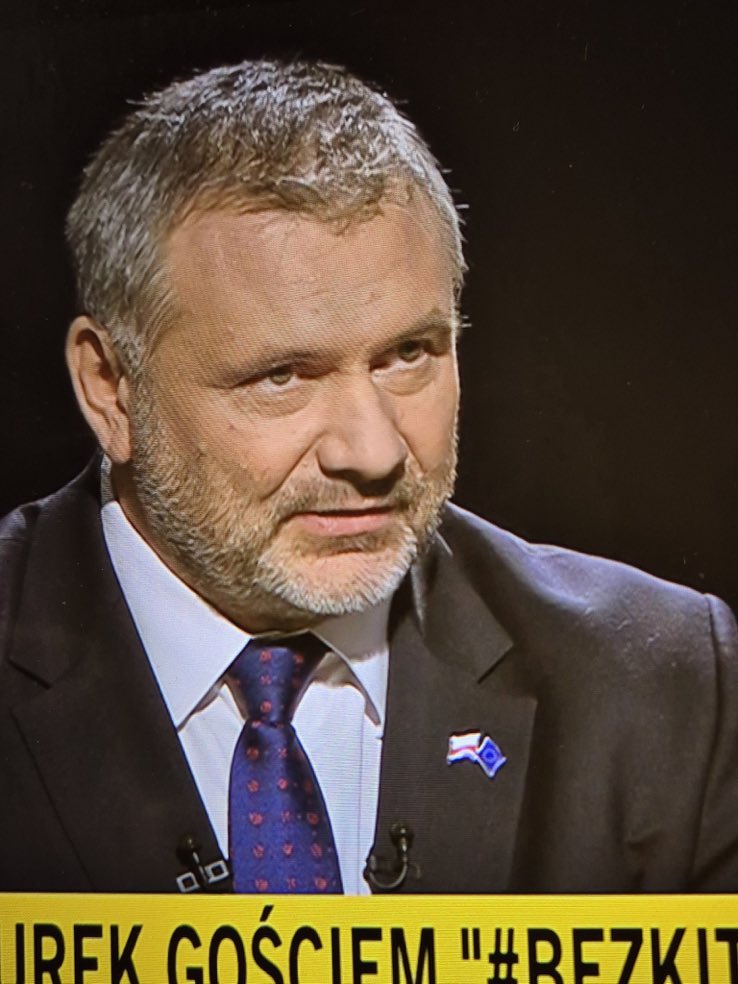 Prokurator Generalny Waldemar Żurek postanowił przyjrzeć się zamiecionemu pod dywan śledztwu, w sprawie fałszerstw wyborczych, w które zamieszany jest Adam Andruszkiewicz - 
„ sprawdzę dlaczego sprawa ciągnie się 11 lat „