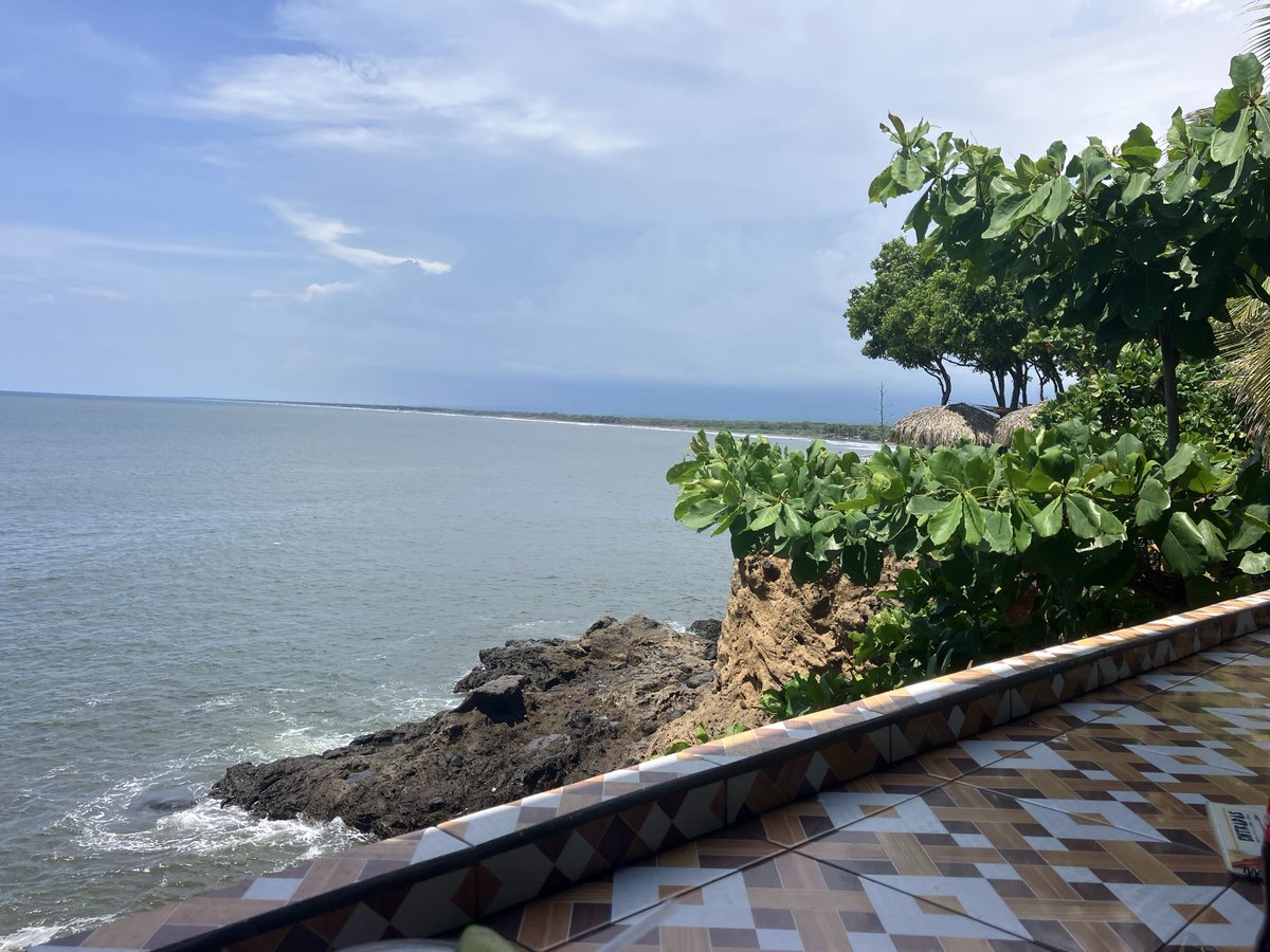 joeyjavaisgr8's tweet image. Lunch spot today