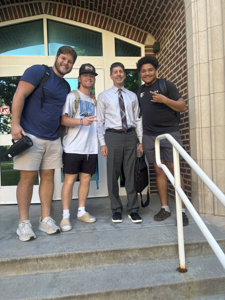 BC_rollingStones tweet media