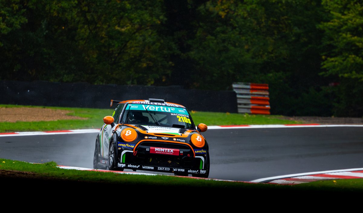 Final race weekend of 2025 — let’s send it! 🏁🔥

📺 Race 1 — Tomorrow at 16:30
▶️ Live on ITV Sport YouTube

📺 Races 2 &amp; 3 — Sunday at 12:05 &amp; 16:00
▶️ Live on ITV4

Let’s finish this season in style. 🏆