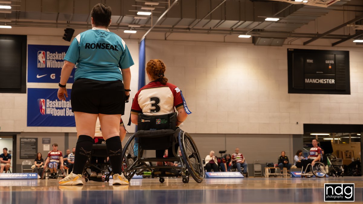 Melanie Griffith tweet media