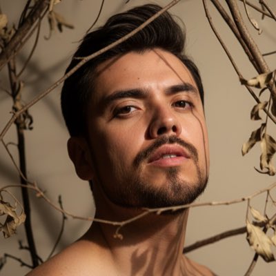 manuelitoalex's tweet photo. #NuevaFotoDePerfil https://t.co/LvxD45dMtf