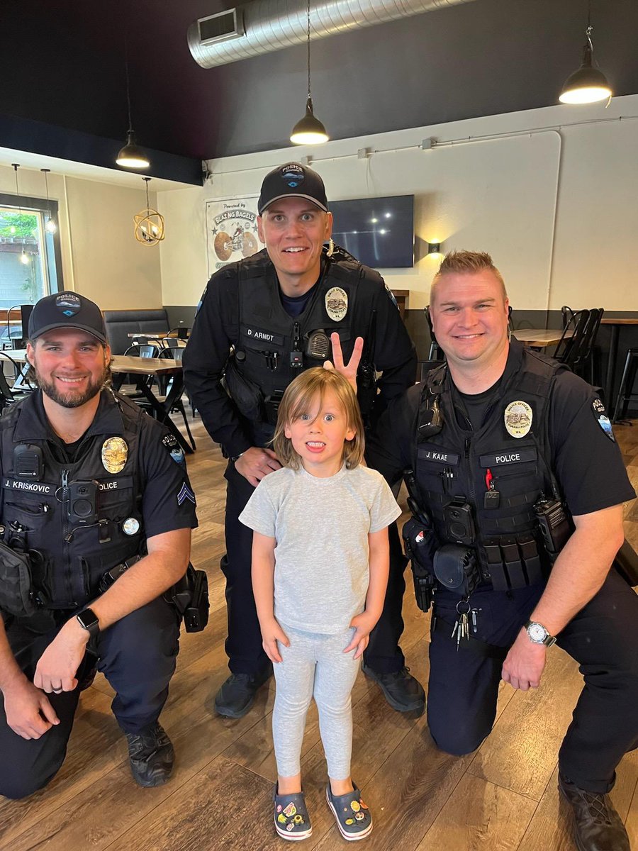 Mayor Mary Lou Pauly tweet media