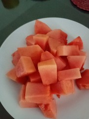 Bonita tarde
En el momentito que a... 
Alguien se enfada "si le agregas algo" a la fruta.
Ni modo 🤪🤘🏼