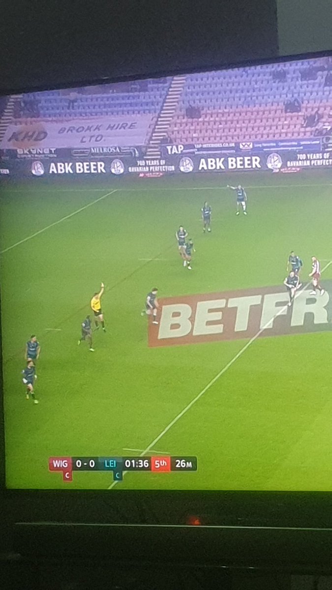 <a href="/derek_beaumont/">Derek John Beaumont</a> <a href="/JennaBrooks/">Jenna Brooks</a> All those empty seats too Derek