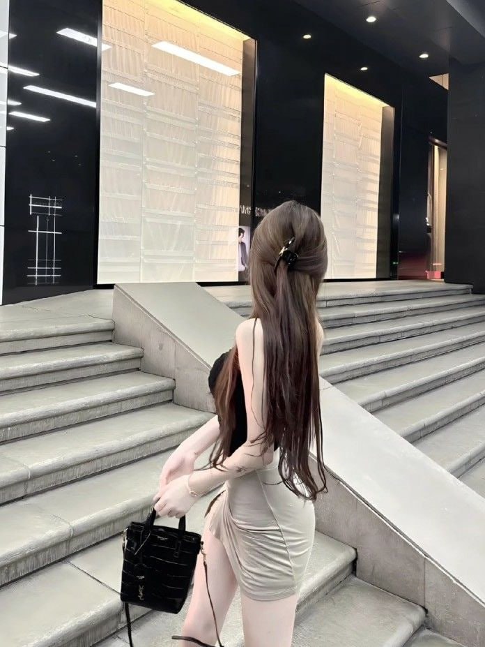 1_dhsh's tweet image. Hello friends . How are you today🥰🥰🥰