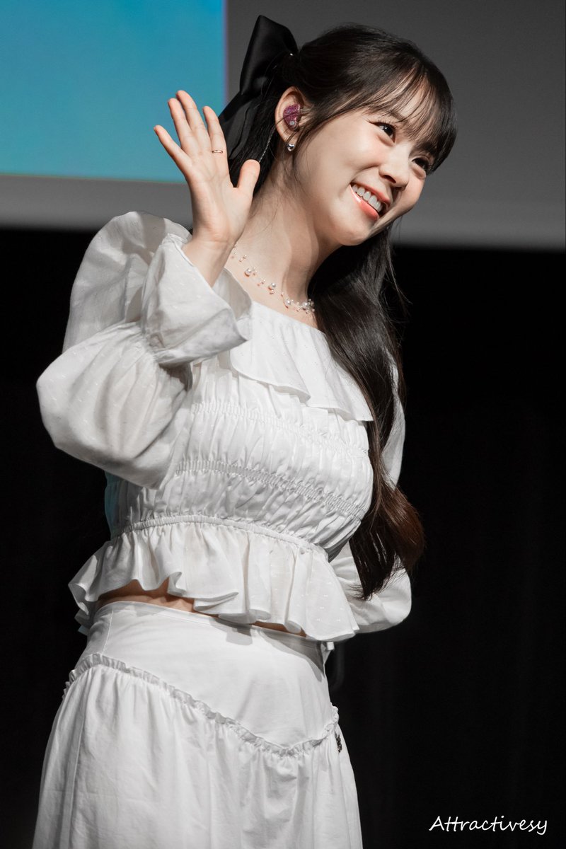 250913 Han Seung Yeon JAPAN 1st EP 「Ｉ・恋」 SHOWCACE 1부 한승연 1P
#I恋 #初恋
#카라 #KARA #한승연 #ハンスンヨン #スンヨン #HANSEUNGYEON <a href="/fateflysy/">Han Seung Yeon</a> #한승연애