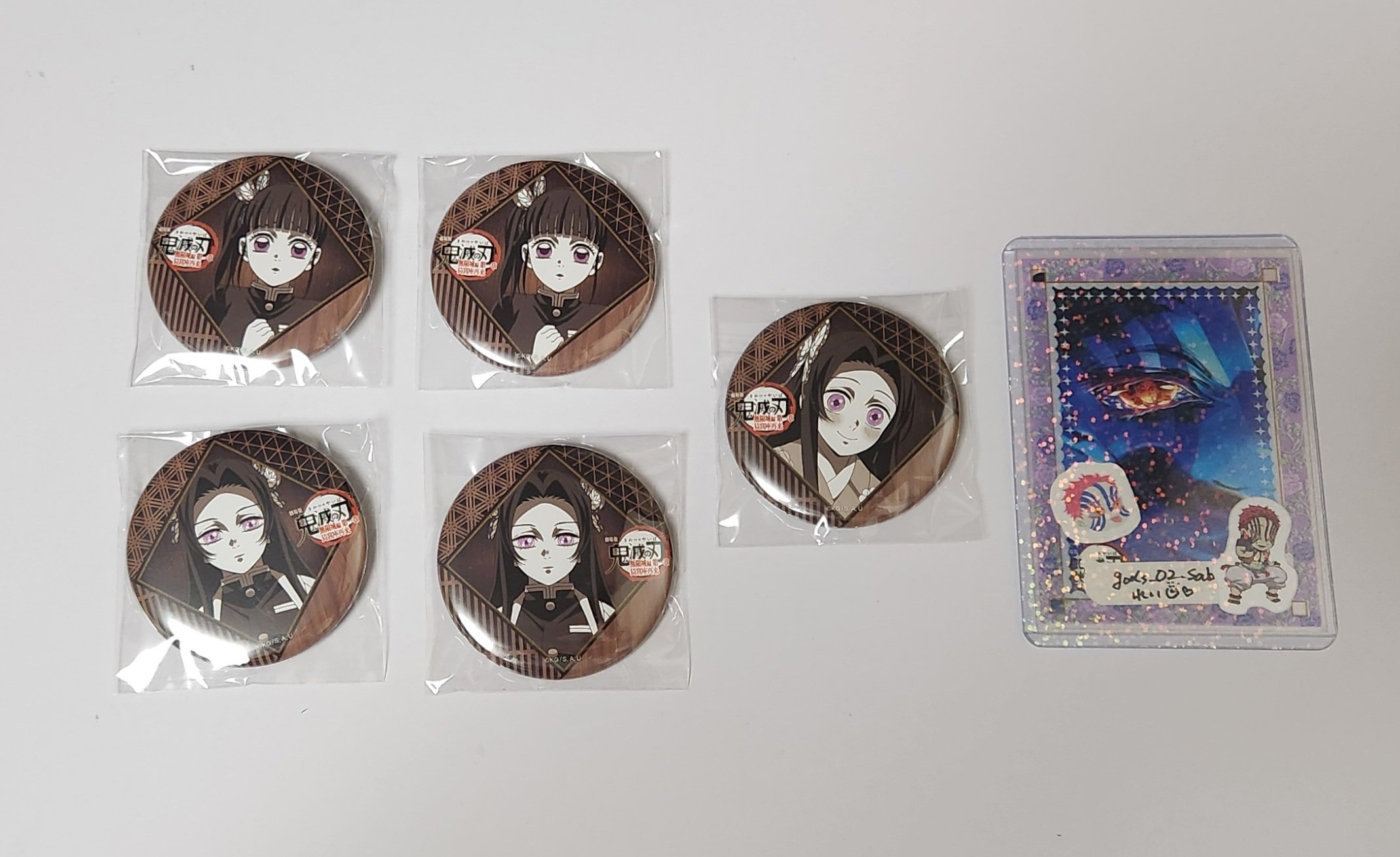 鬼滅の刃　しのぶ　アクスタ　缶バッジ　コースター　ポストカード　ダイニング もりお@取引固定お読みください🙏 on X: 