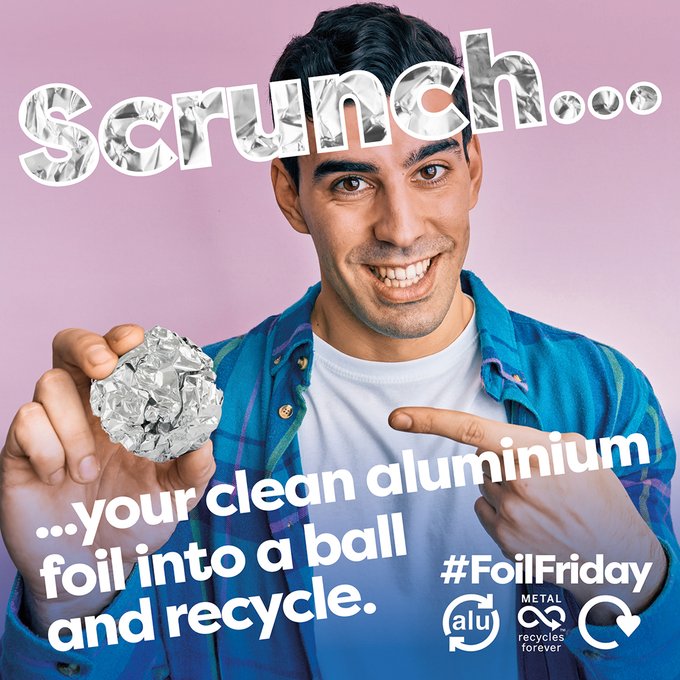 LBofBexley's tweet photo. Aluminium foil can be recycled over and over again ♻️ Just scrunch your clean foil into a ball and pop it in the white lidded recycling bin! 🙌 It helps prevent it from getting lost in the sorting process. Every little ball makes a BIG difference! 💪 #FoilFriday https://t.co/bnZXbN8dOU