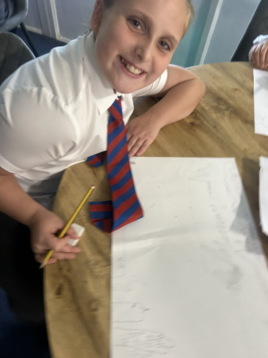 Miss Stratton tweet media